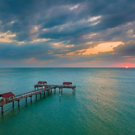 Location! Coastal Charm I 5 Min Walk To Beach, Shops & Rest Clearwater Beach Eksteriør bilde