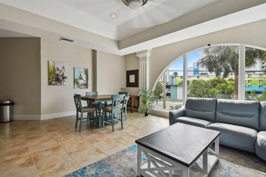 Location! Coastal Charm I 5 Min Walk To Beach, Shops & Rest Clearwater Beach Eksteriør bilde