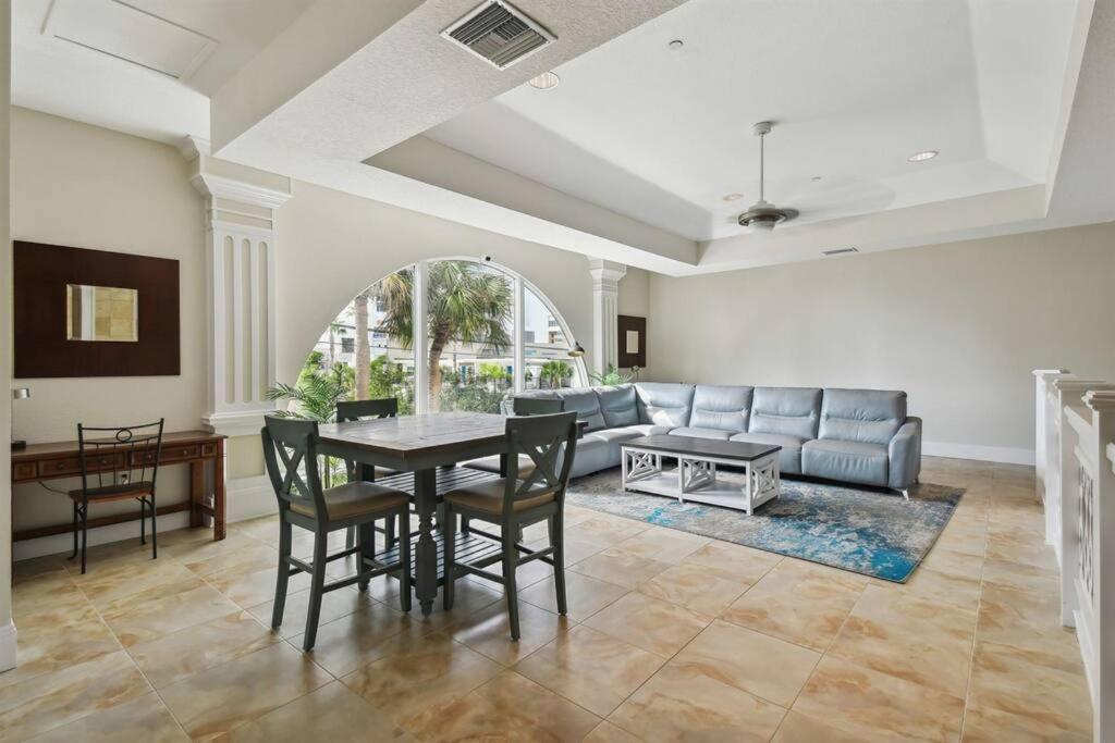 Location! Coastal Charm I 5 Min Walk To Beach, Shops & Rest Clearwater Beach Eksteriør bilde