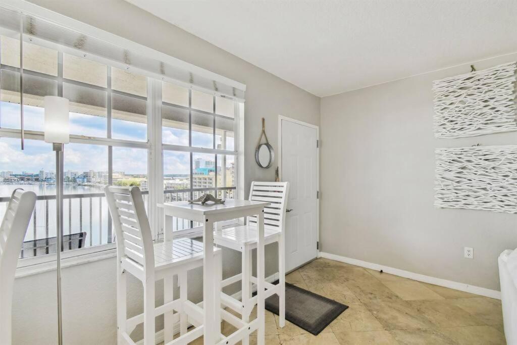 Location! Coastal Charm I 5 Min Walk To Beach, Shops & Rest Clearwater Beach Eksteriør bilde
