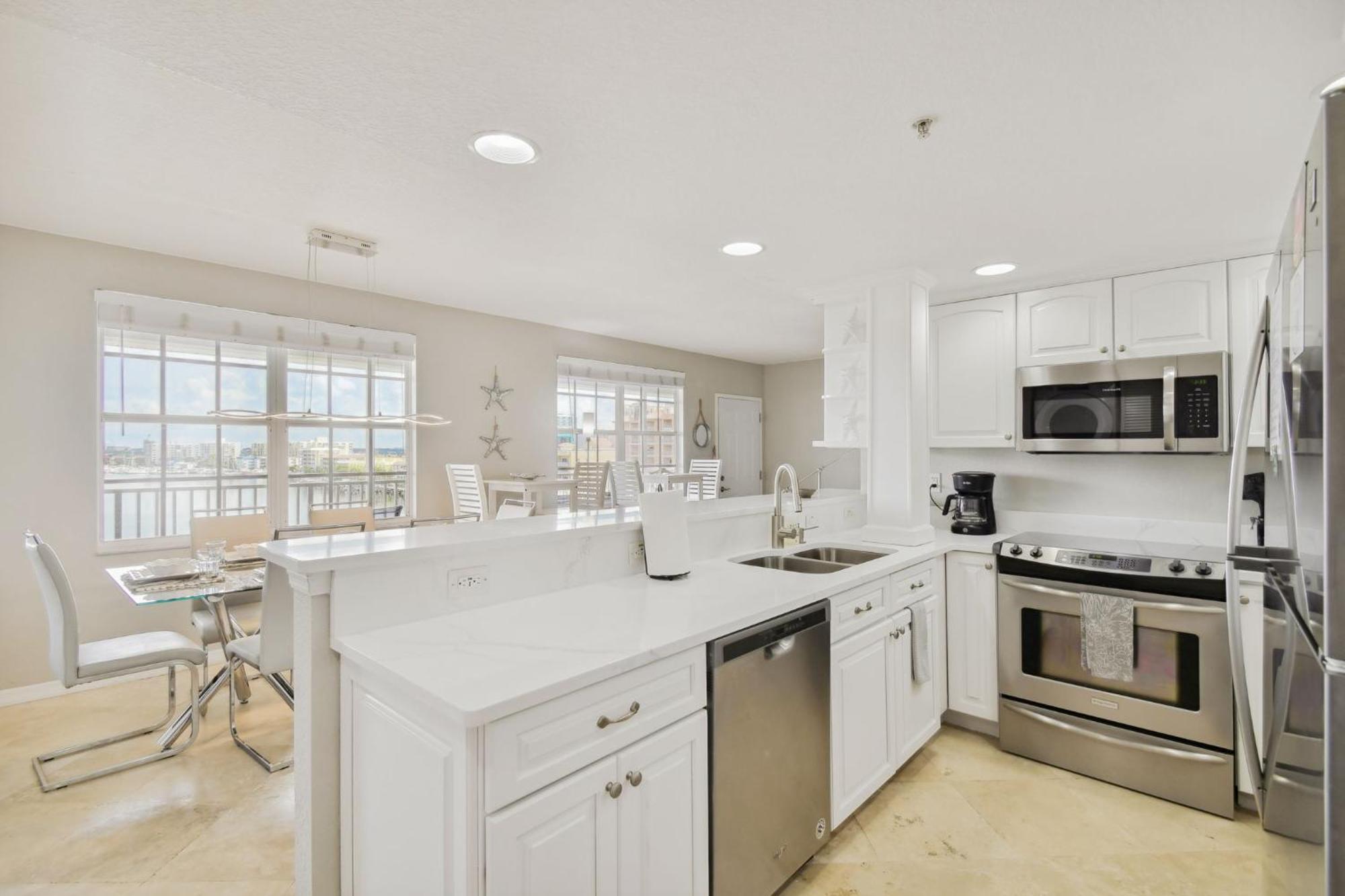 Location! Coastal Charm I 5 Min Walk To Beach, Shops & Rest Clearwater Beach Eksteriør bilde